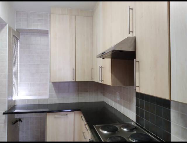 2 BEDROOM APARTMENT RENTED IN HUMEWOOD